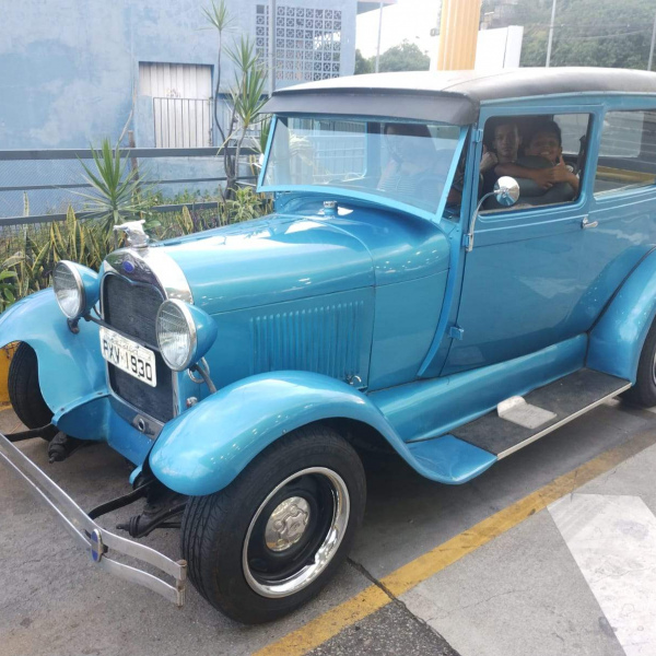 ford tudor 1930