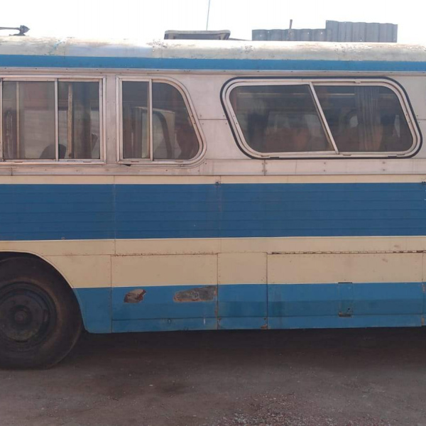 Ônibus antigo carroceria ciferal 1975