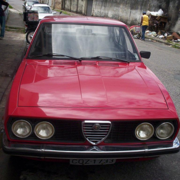 ALFA ROMEO 2.300 ANO 1978