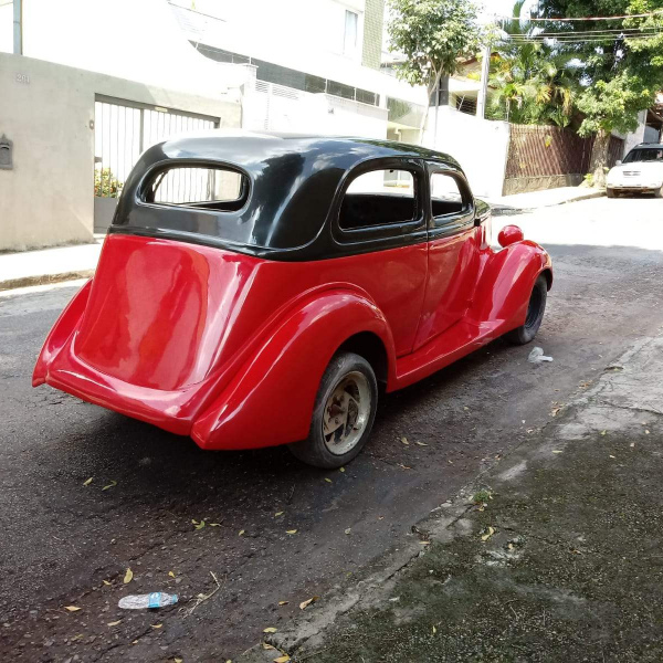 FORD SLANTBACK 1936 