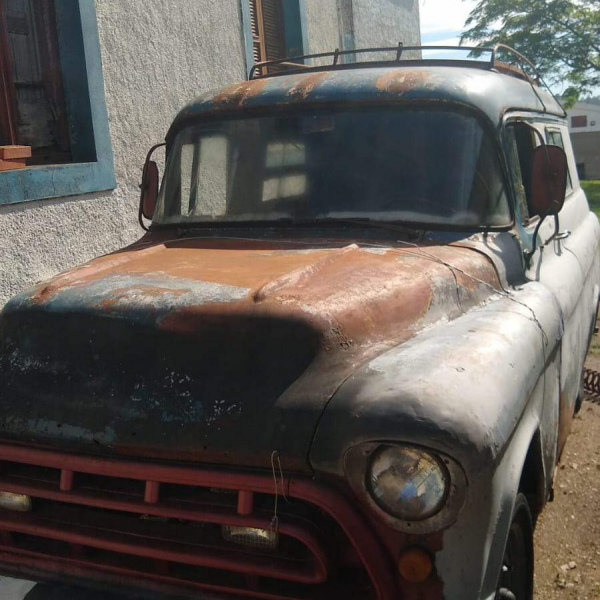 chevrolet marta rocha suburban  1956