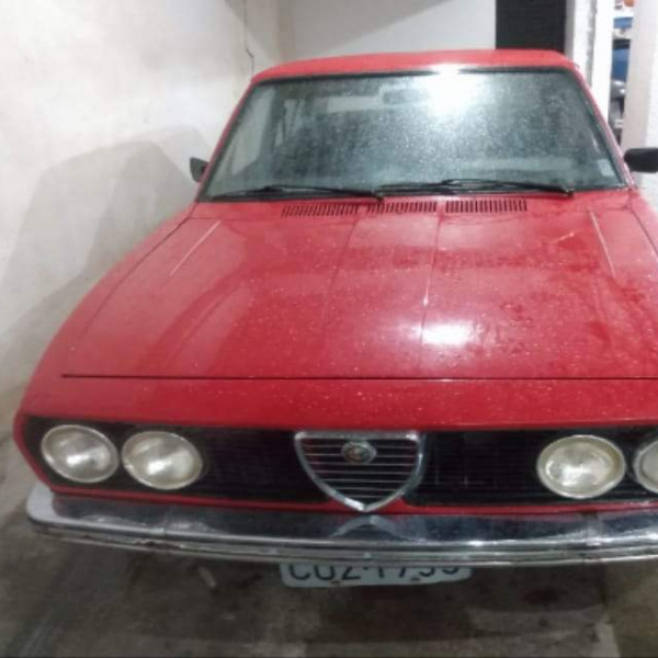 ALFA ROMEO 2.300 ANO 1978