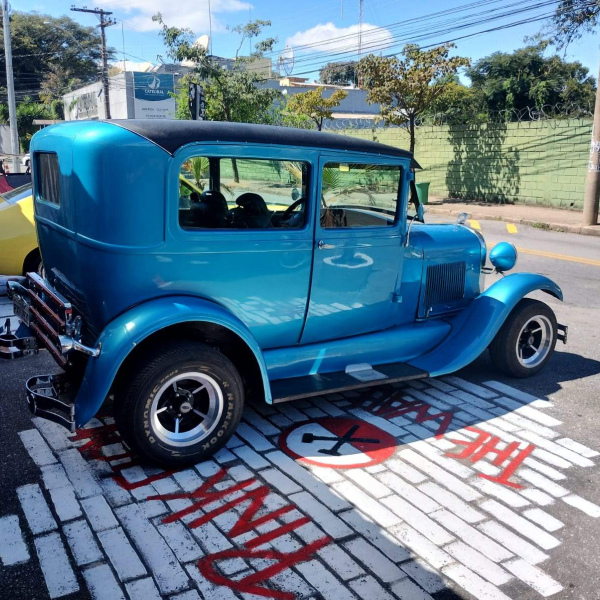 ford tudor 1930