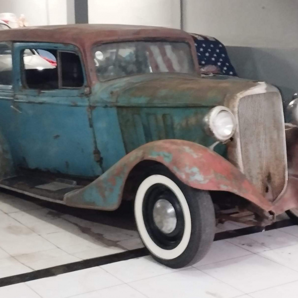 CHEVROLET 1933