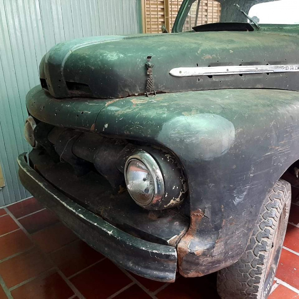 PICK UP FORD F1 1951 SEM MOTOR